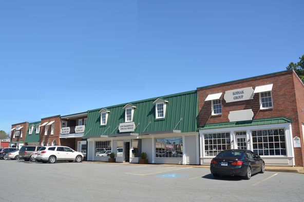 Shoppes at Rodney Parham: 10020 N Rodney Parham Rd, Little Rock, AR 72227